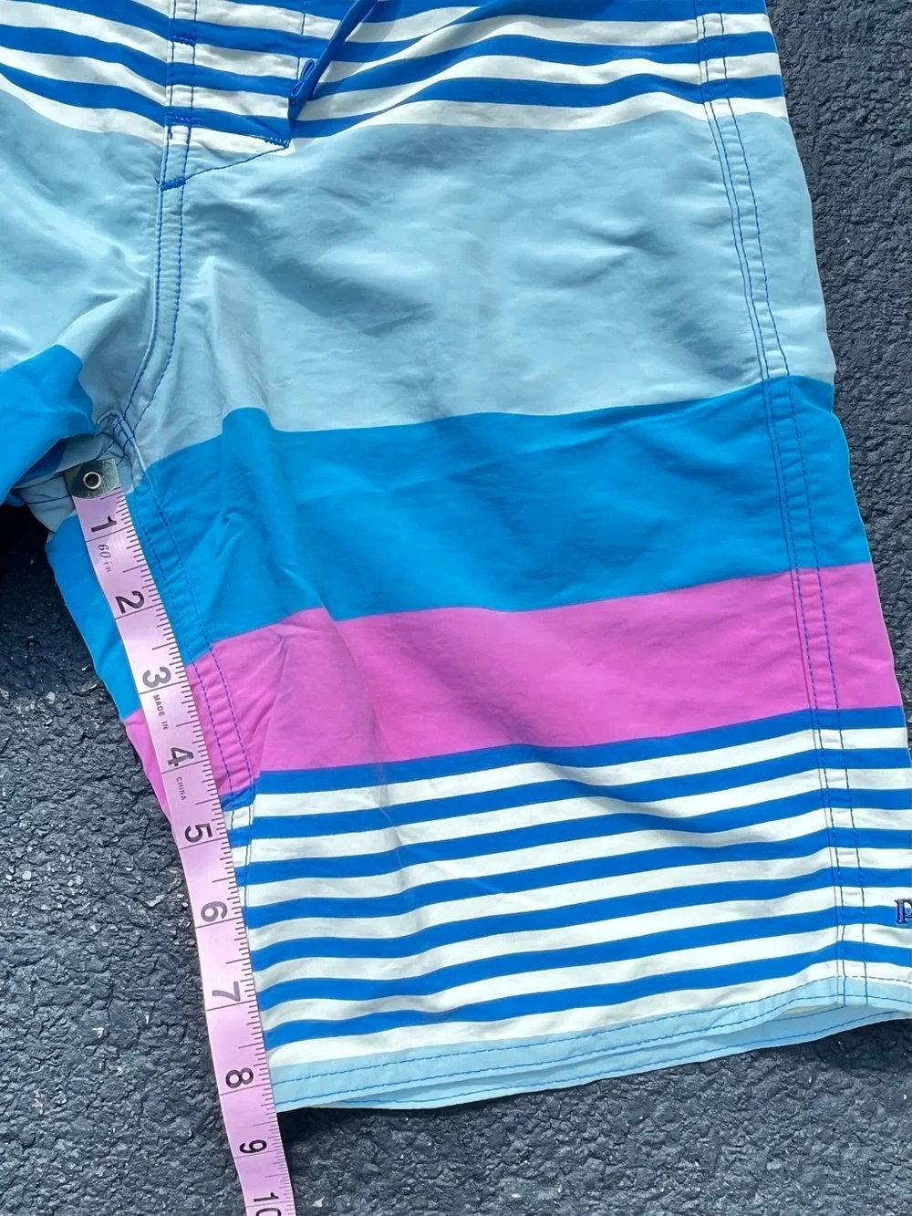 Patagonia Wavefarer Boardshorts Boys Size 10 Fitz Stripe Joya Blue